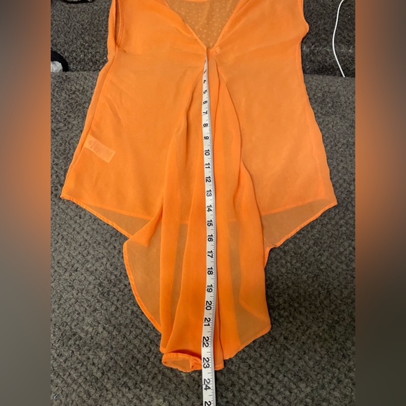 Studio Y sheer top - Picture 6 of 8